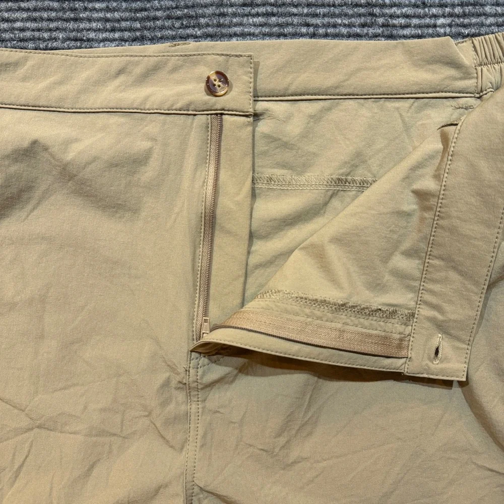 Cakulo Cargo Shorts EUC 4XL Khaki Tan Stretch Lightweight Hiking Performance